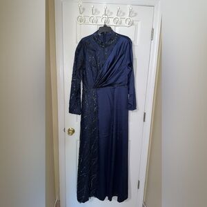 Elegant Navy Blue Long Sleeve Dress
